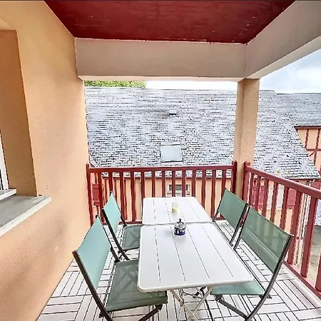 Le 33 Apartman